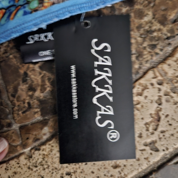 Sakkas Tuma Colorful Printed Lightweight Gauzy Scarf Shawl NWT - Picture 6 of 8